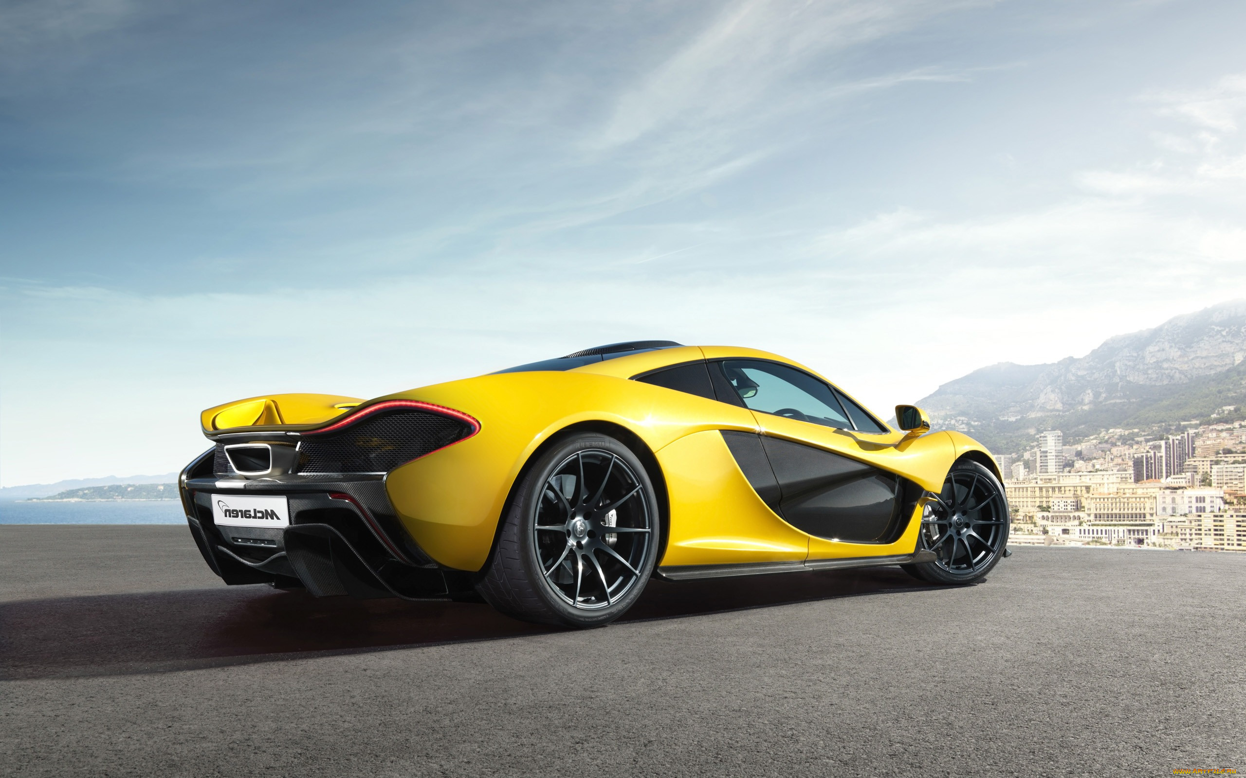 P 1 21 1. Спорткар MCLAREN p1. Макларен п1. MCLAREN p1 автомобили MCLAREN. MCLAREN Hypercar p1.